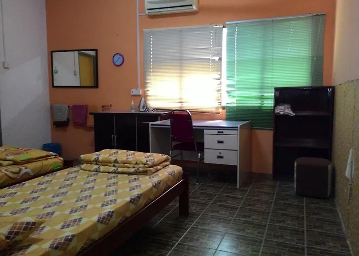 Happy Owl Hotel Ipoh